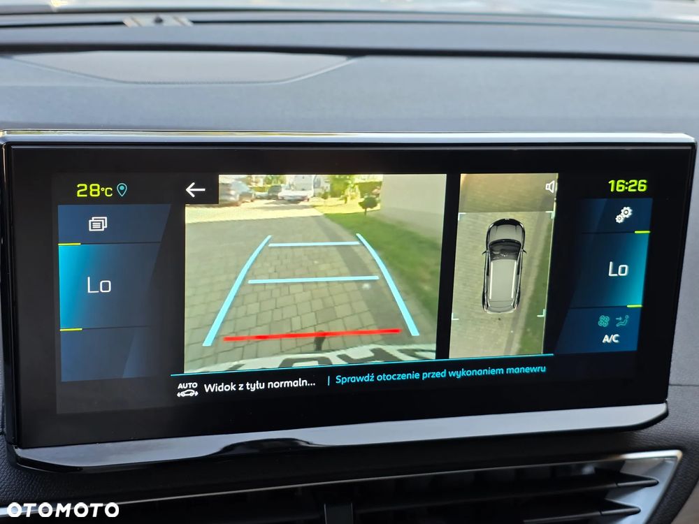 Peugeot 3008 1.6 PureTech HYbrid4 GT S&S EAT8 - 26