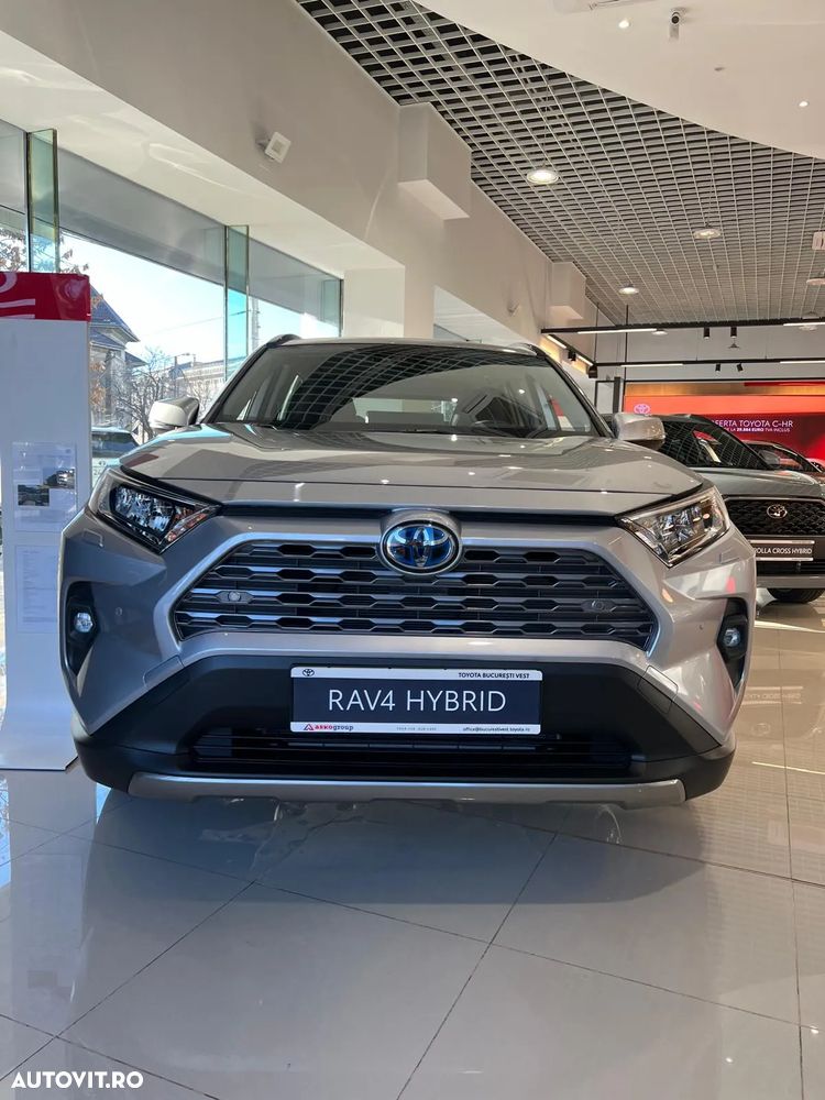 Toyota RAV4 - 5