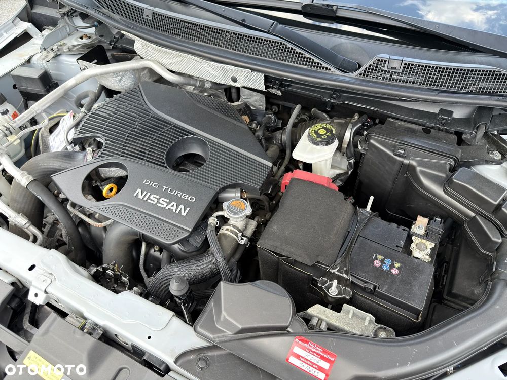 Nissan Qashqai 1.6 DIG-T N-Connecta - 34