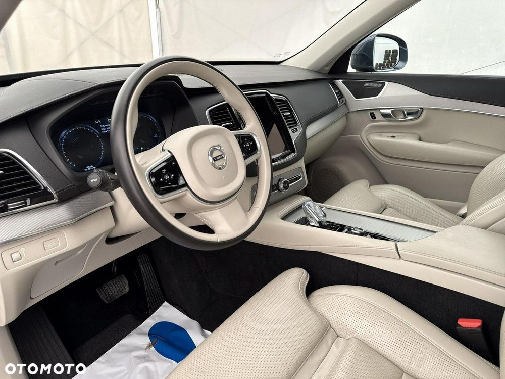 Volvo XC 90 - 14