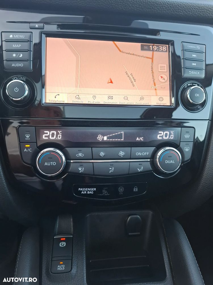 Nissan Qashqai 1.3 DIG-T TEKNA - 7