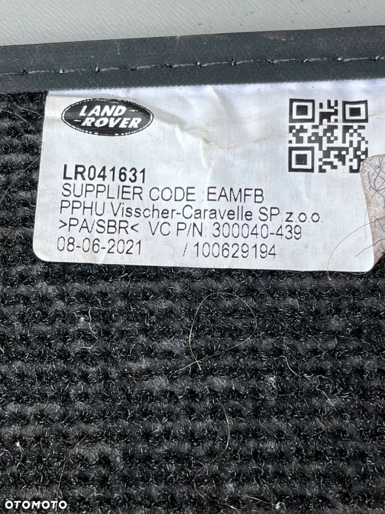 Dywaniki welurowe komplet czarne LR041631 Range Rover Sport L494 - 2