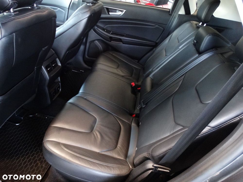 Ford Edge - 38