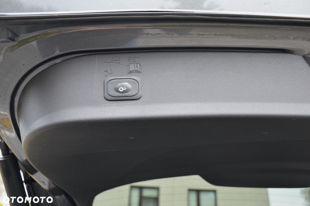 Ford Kuga 1.5 EcoBoost 4x4 ST-Line - 33