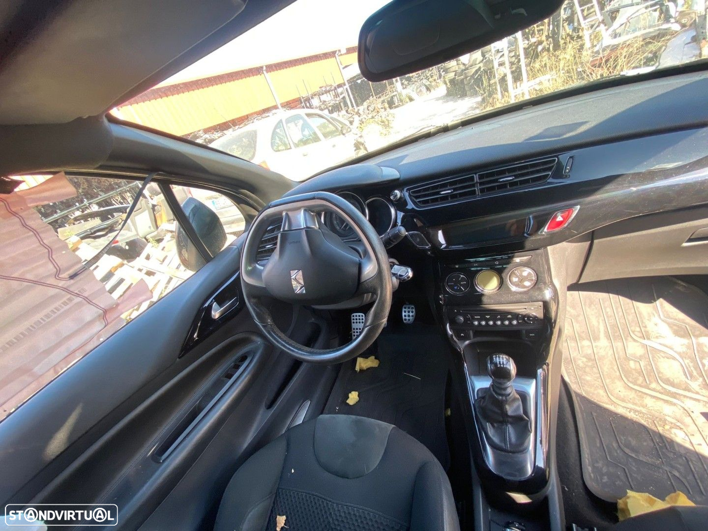 Citroen DS3 1.6 HDI de 2014 disponível para peças - 6