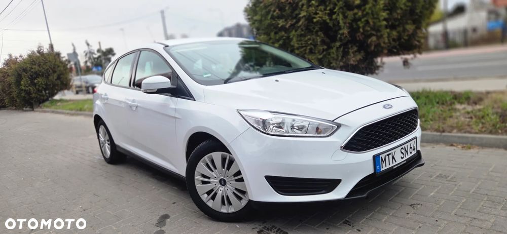 Ford Focus 1.0 EcoBoost Start-Stopp-System Ambiente - 19