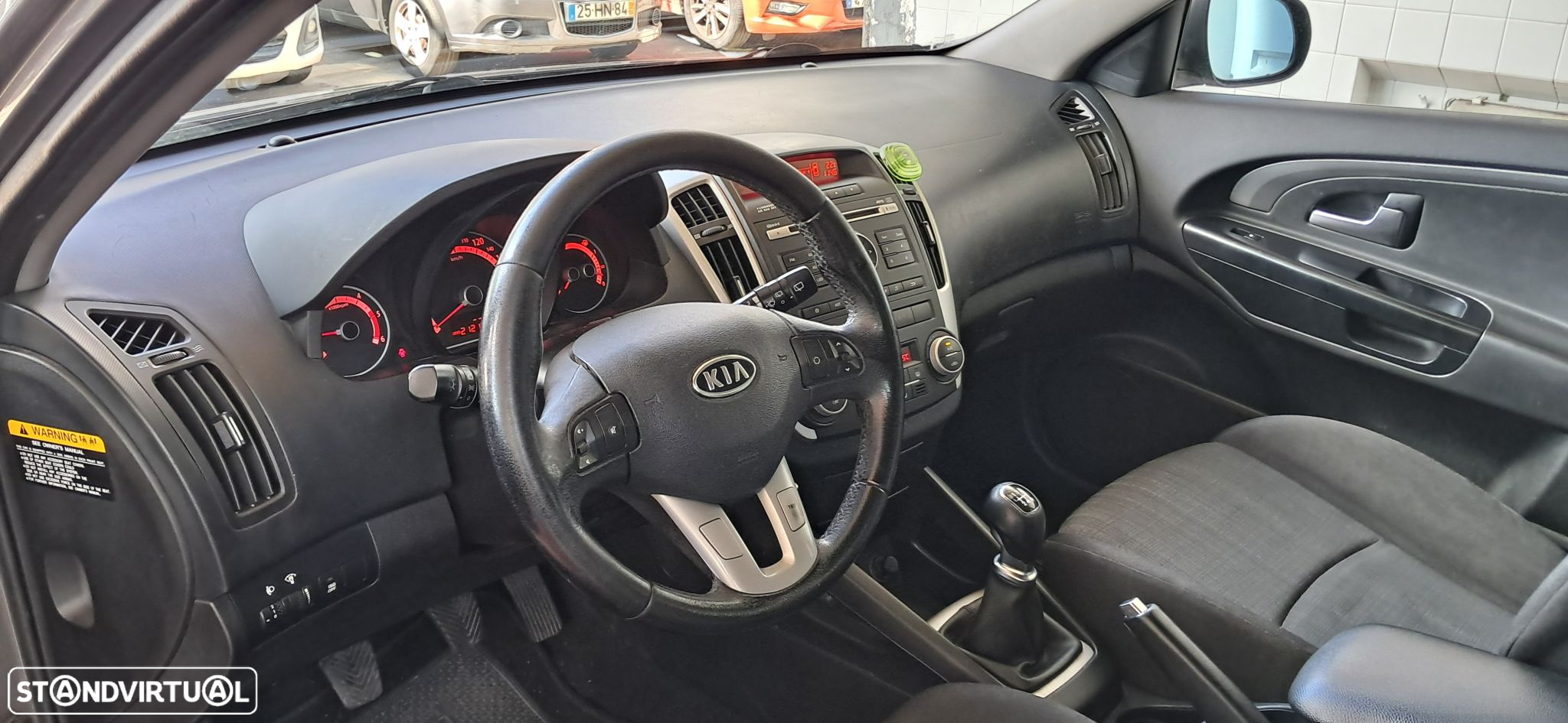 Kia Ceed 1.6 CRDi EX ISG - 5
