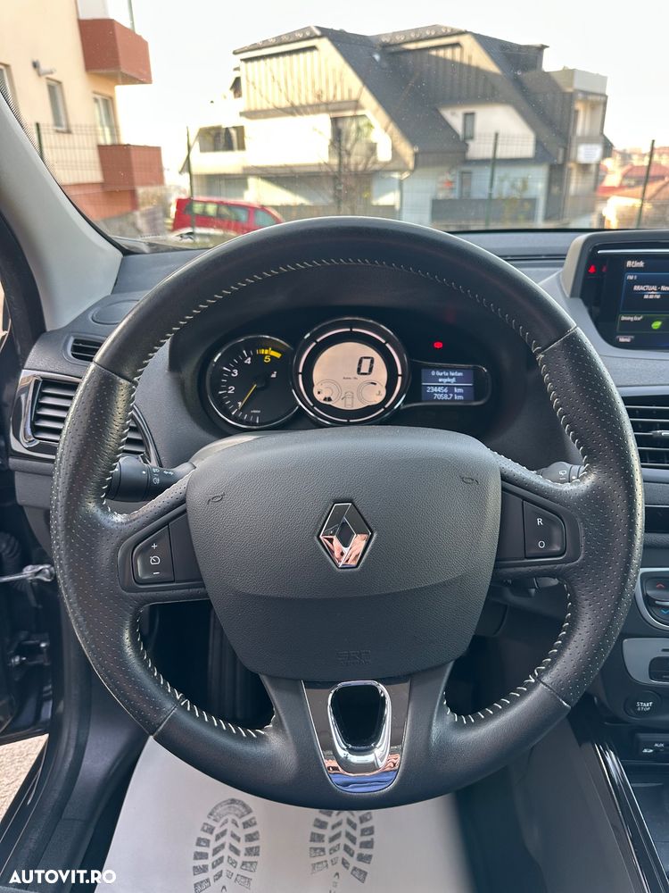 Renault Megane Grandtour ENERGY dCi 110 Start & Stopp Bose Edition - 28