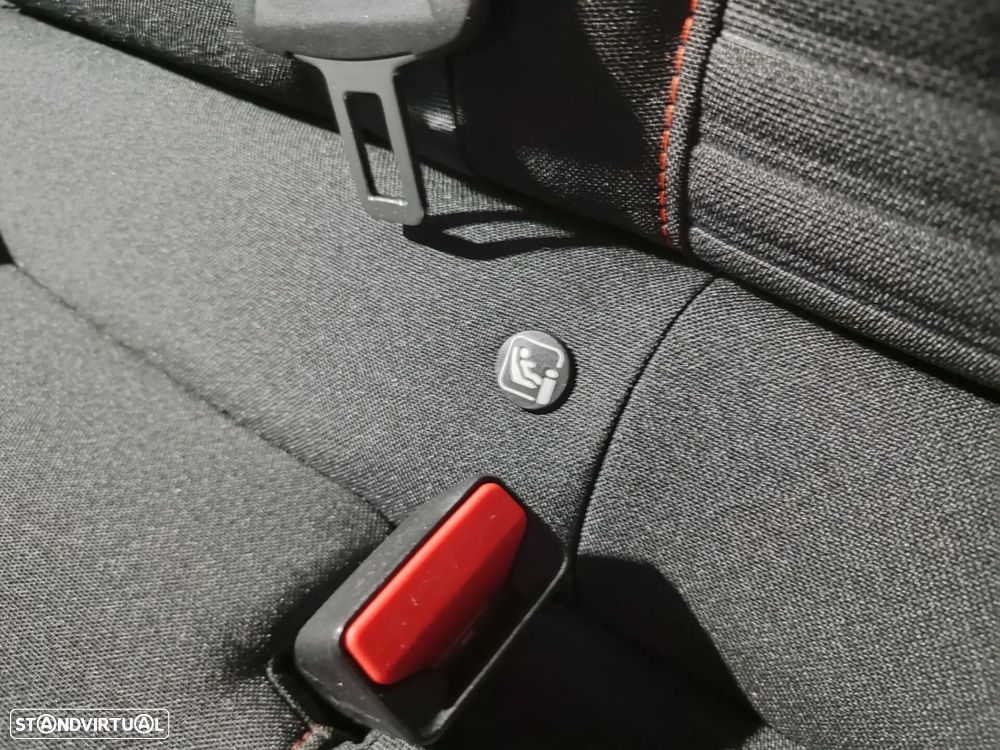 Peugeot e-2008 50 kWh Active Pack - 15