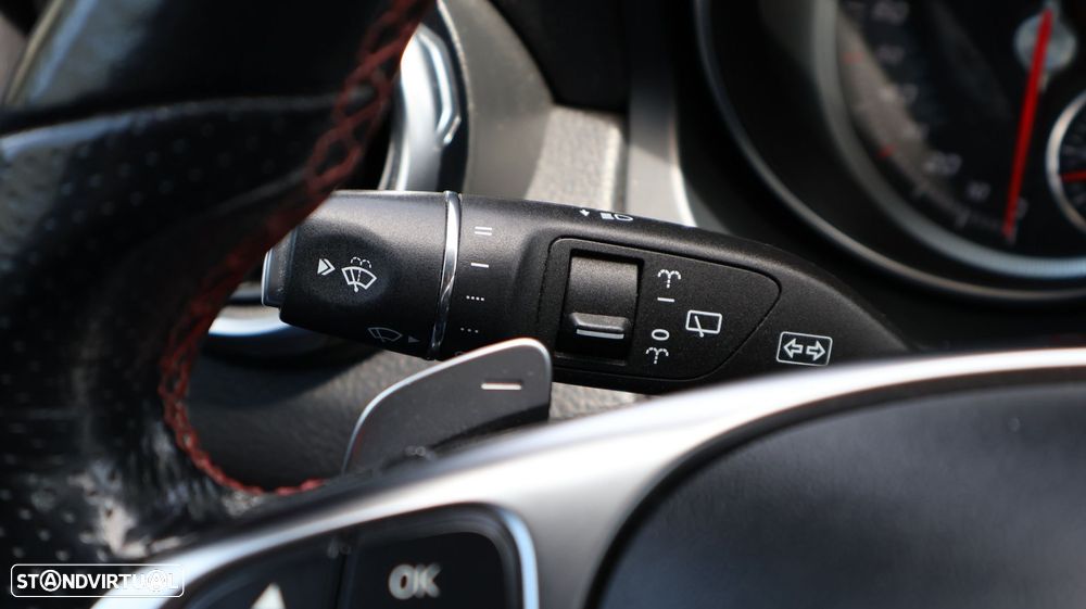 Mercedes-Benz GLA 220 - 22