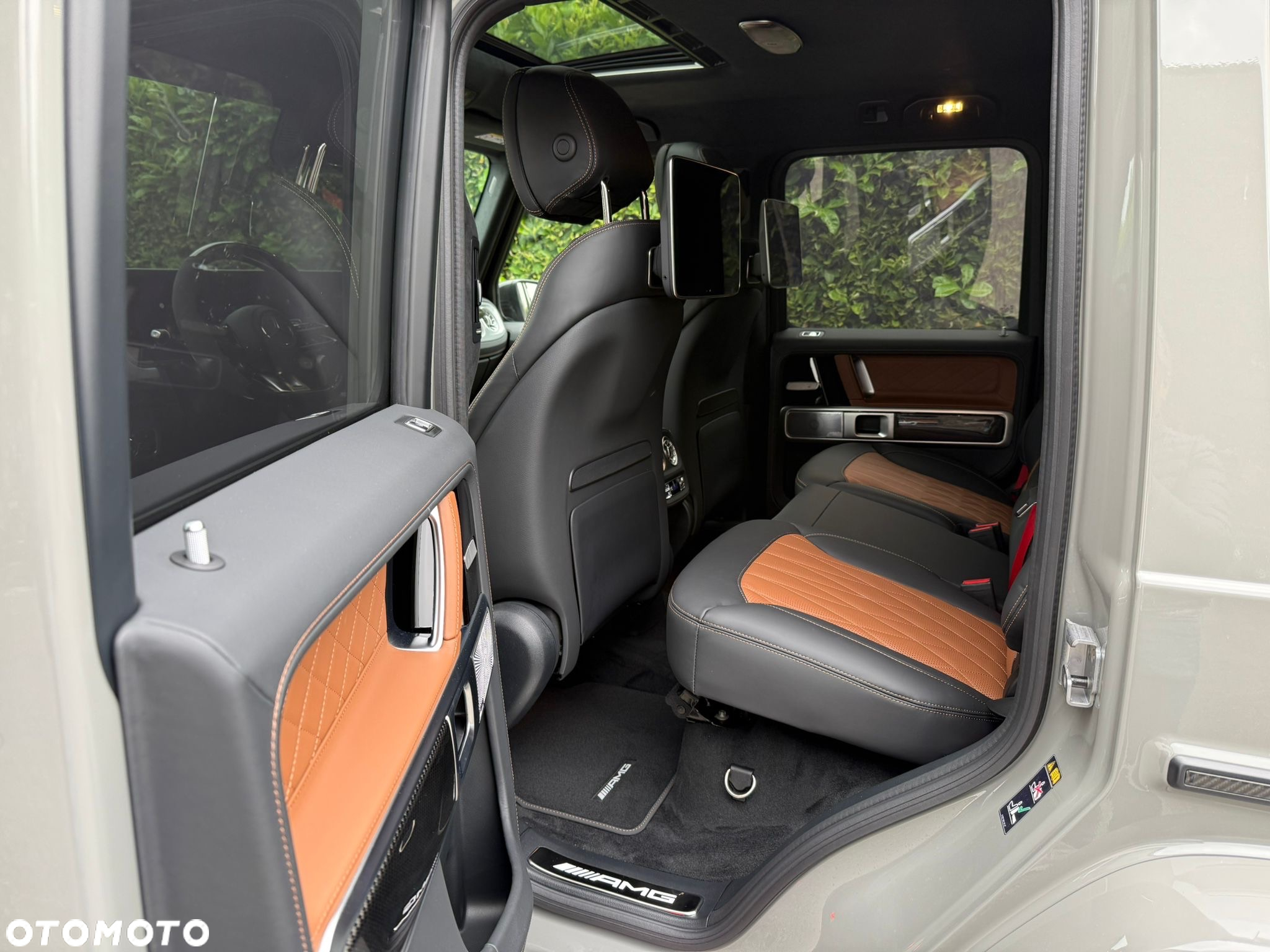 Mercedes-Benz Klasa G AMG 63 - 14