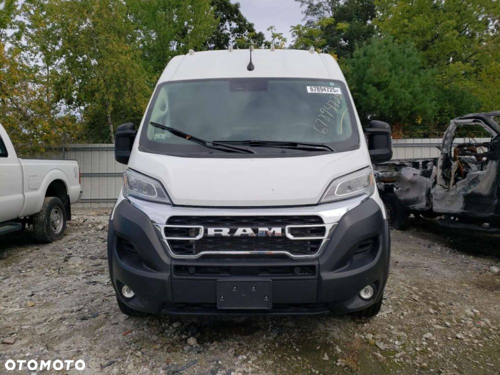 RAM ProMaster - 7