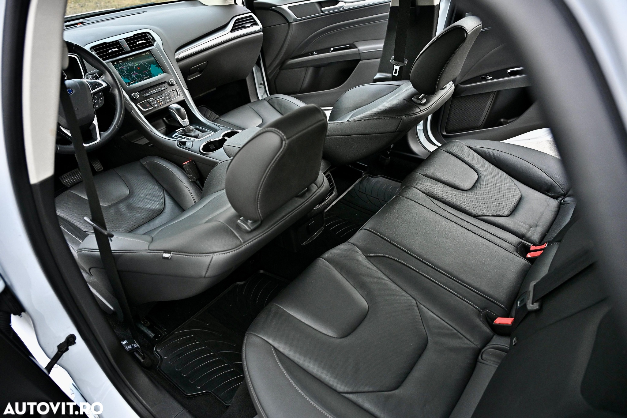 Ford Mondeo 2.0 TDCi Bi-Turbo PowerShift-Aut. Titanium - 12