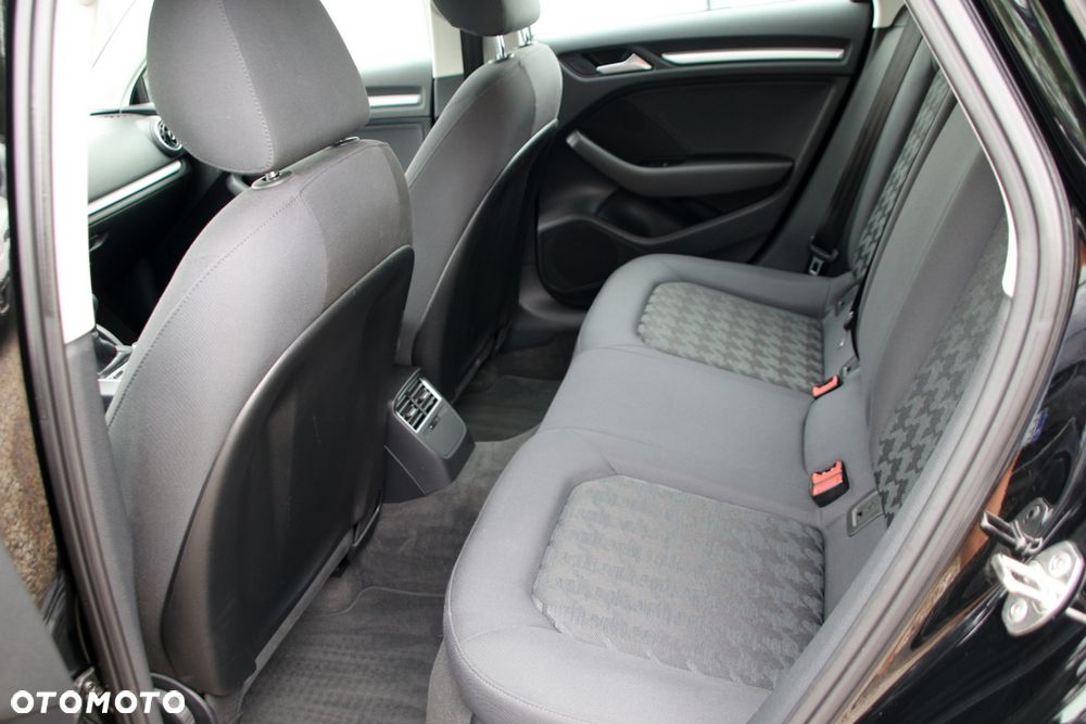 Audi A3 Limousine 2.0 TDI sport - 17