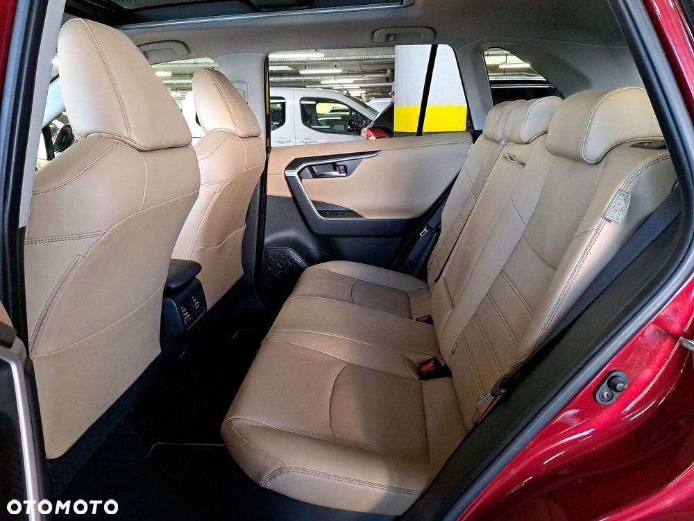 Toyota RAV4 - 15