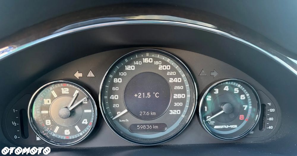 Mercedes-Benz CLS 63 AMG - 21