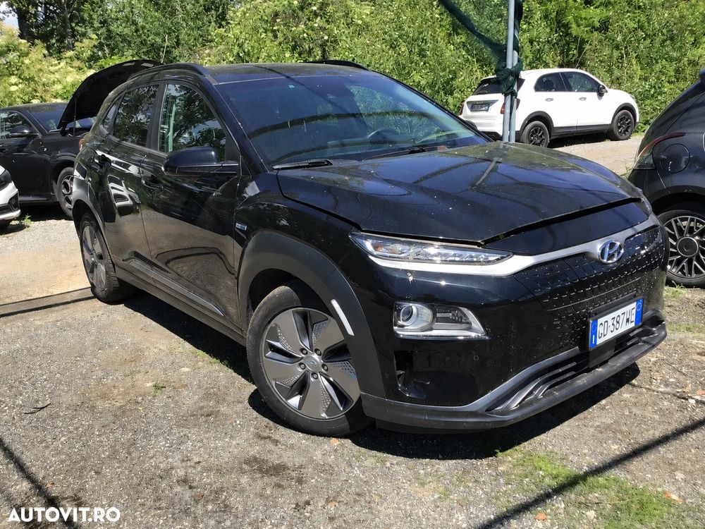 Hyundai KONA Premium - 1