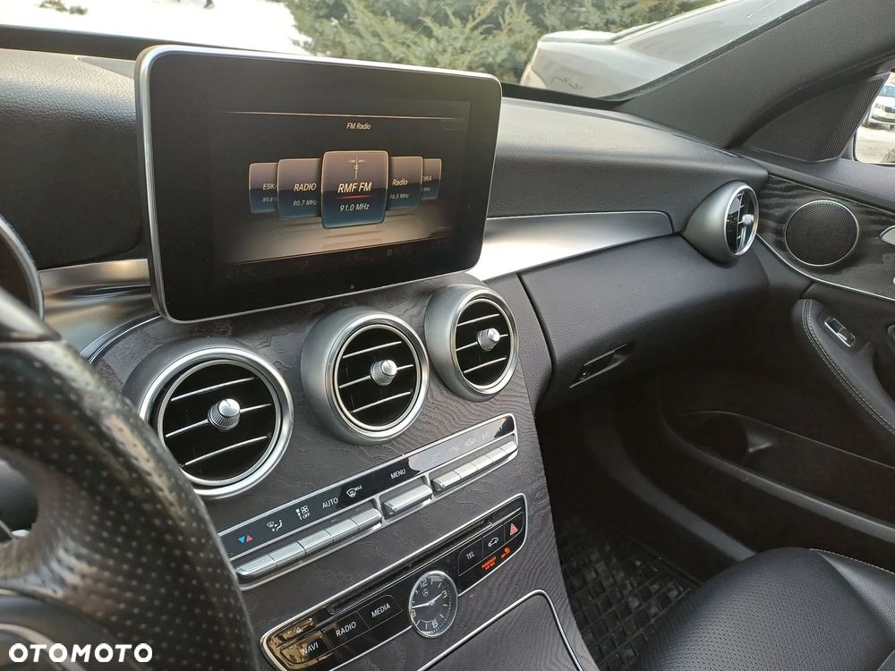Mercedes-Benz Klasa C 300 7G-TRONIC Exclusive - 10