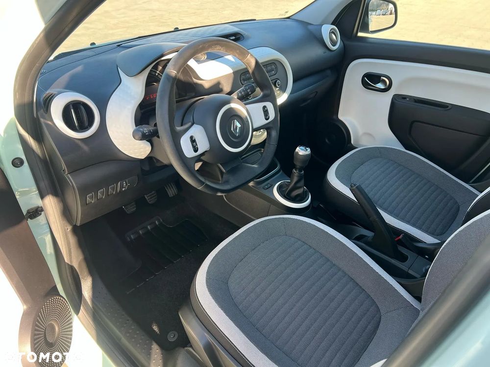 Renault Twingo SCe 75 INTENS - 9