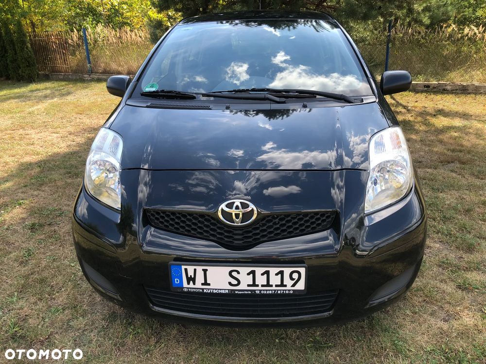 Toyota Yaris - 4