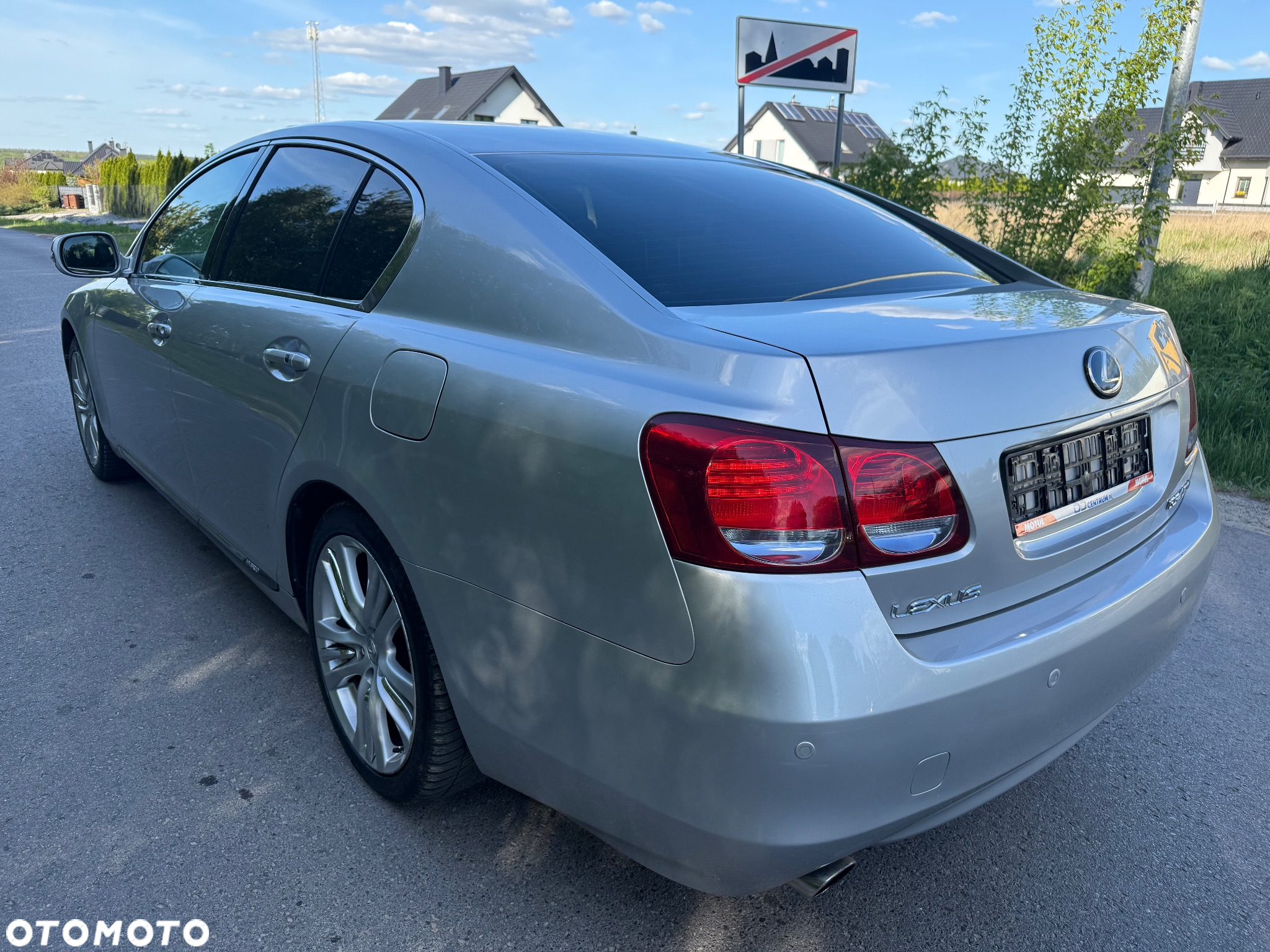 Lexus GS 450h Prestige + - 12