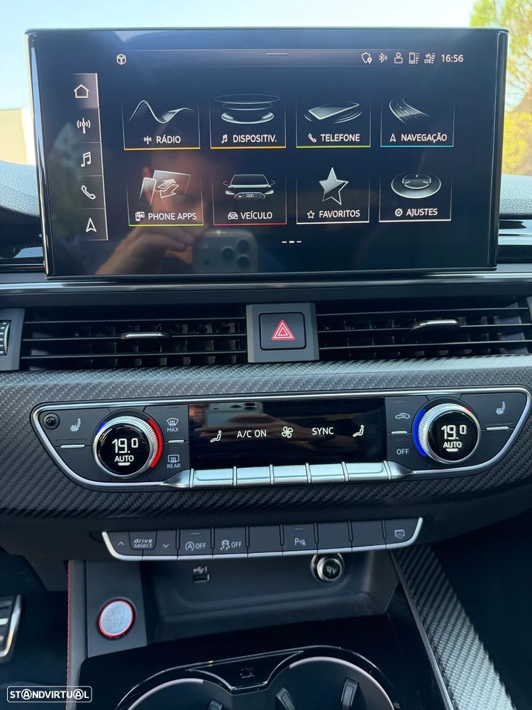 Audi RS4 quattro tiptronic - 24