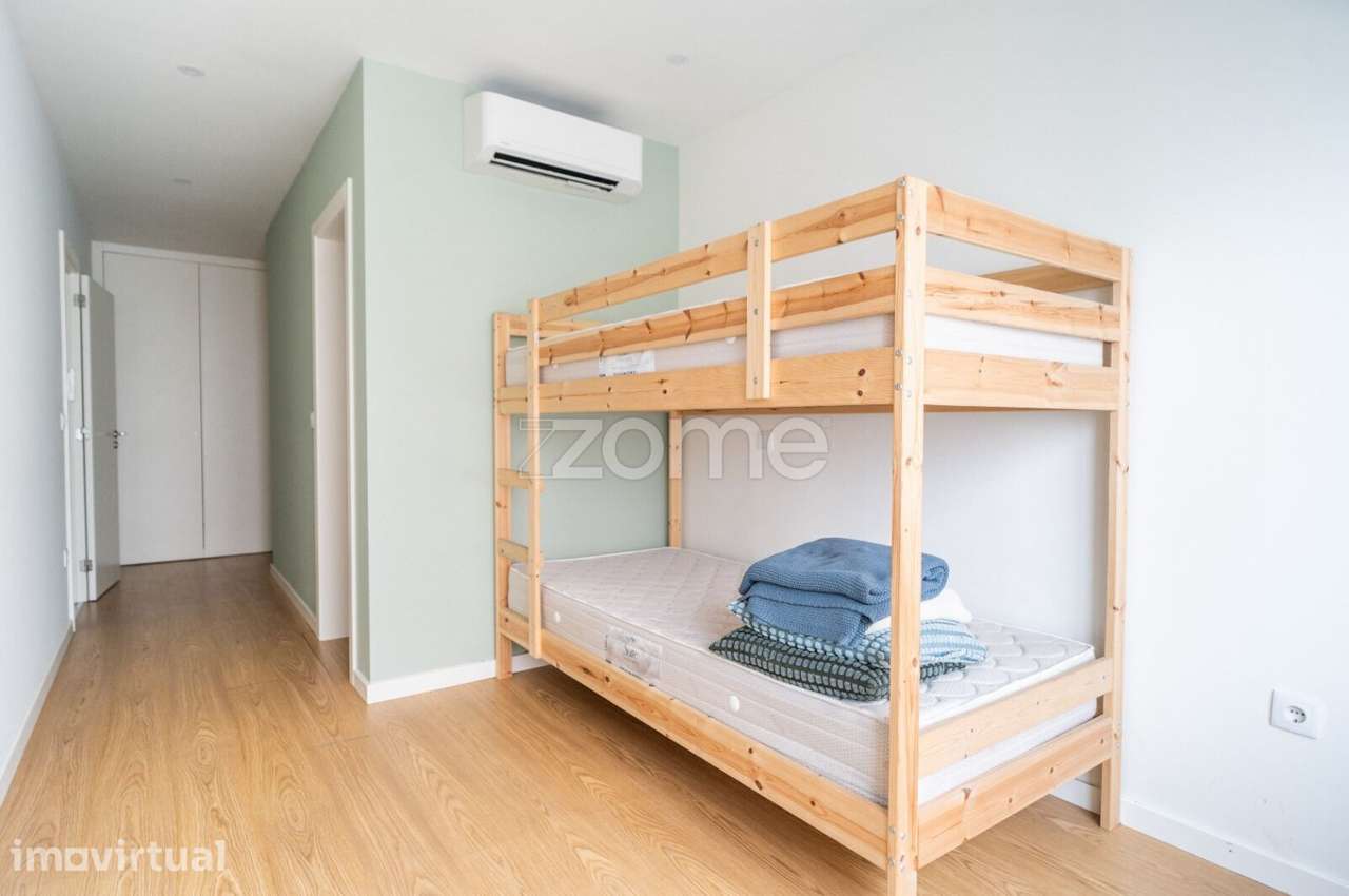 Espaço comercial habitacional em São Mamede de Infesta - Grande imagem: 4/24
