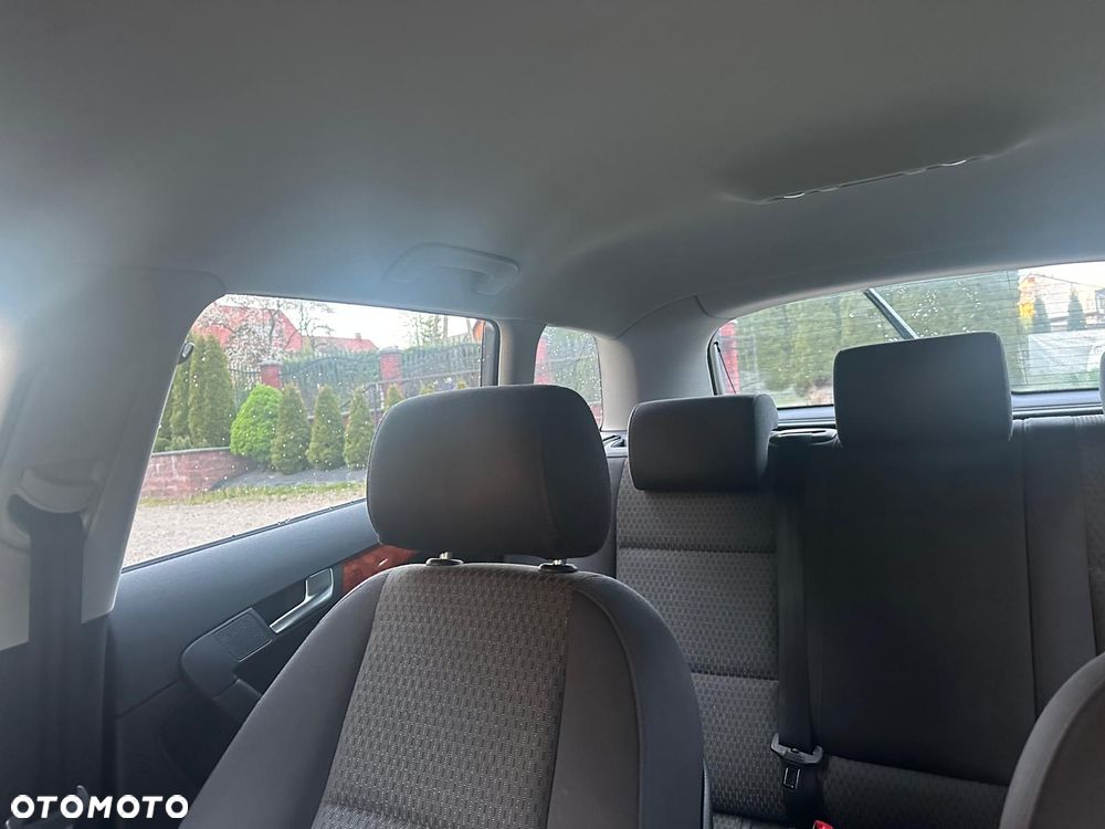 Audi A3 Sportback 1.8 TFSI Ambiente - 10