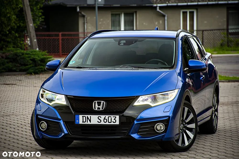 Honda Civic 1.8 i-VTEC Lifestyle - 11