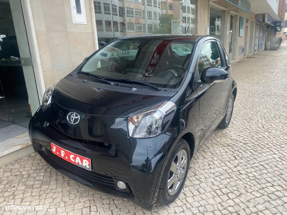 Toyota iQ 1.0 Multidrive + - 14