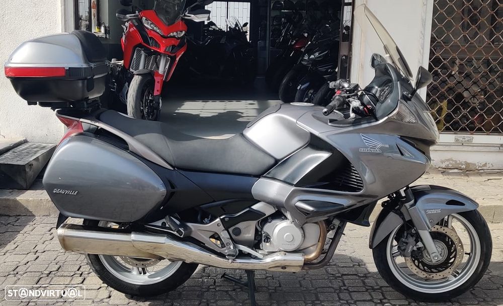 Honda Deauville 750 - 3