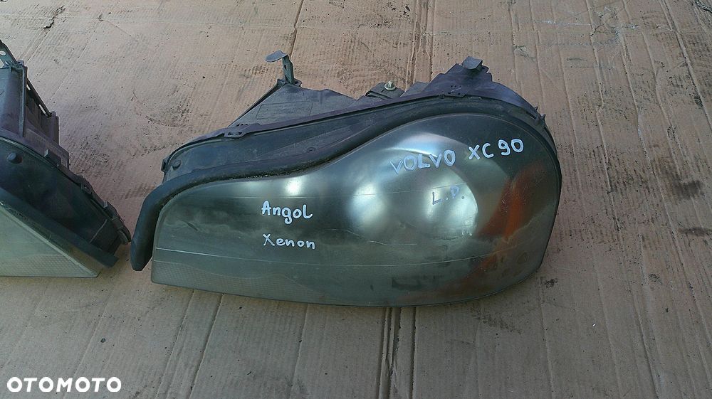VOLVO XC90 LAMPA PRZEDNIA LEWA LUB PRWA ANGLIK - 2