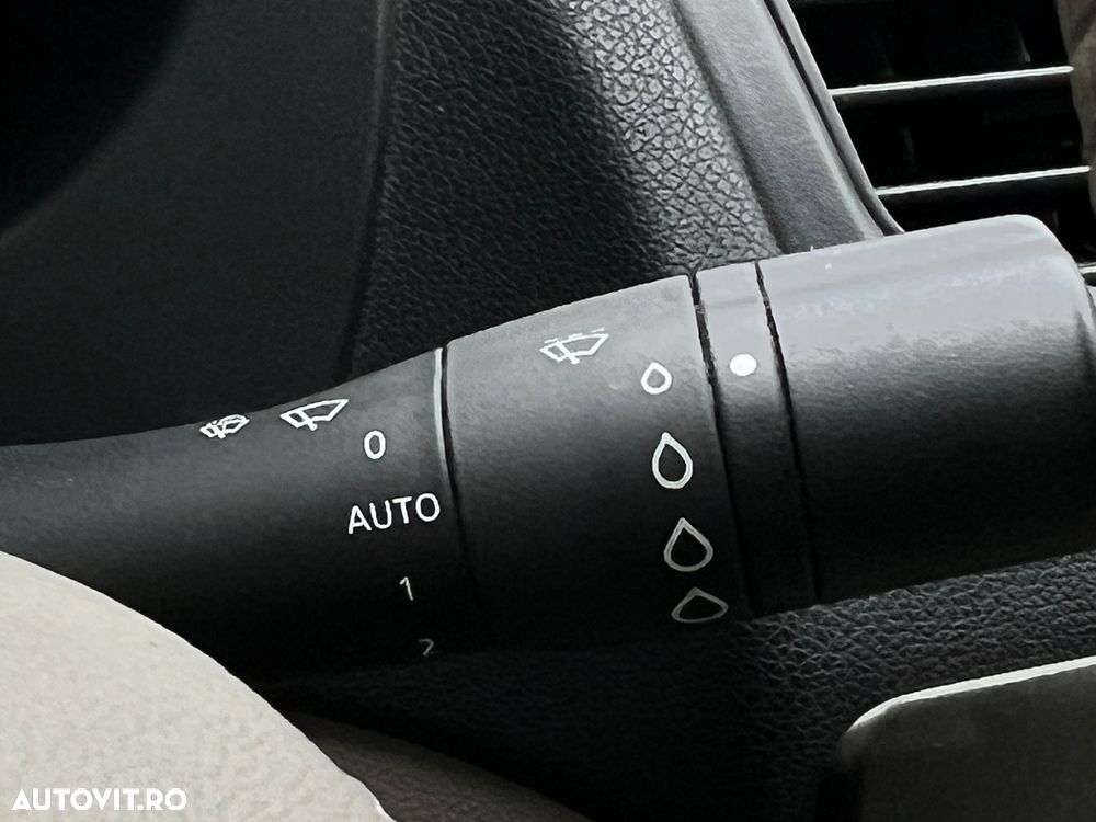 Renault Fluence 1.6 Dynamique - 23