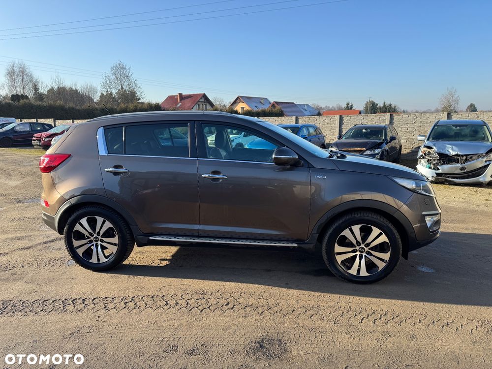 Kia Sportage 2.0 CRDI L AWD - 4