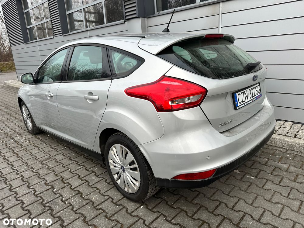 Ford Focus - 4