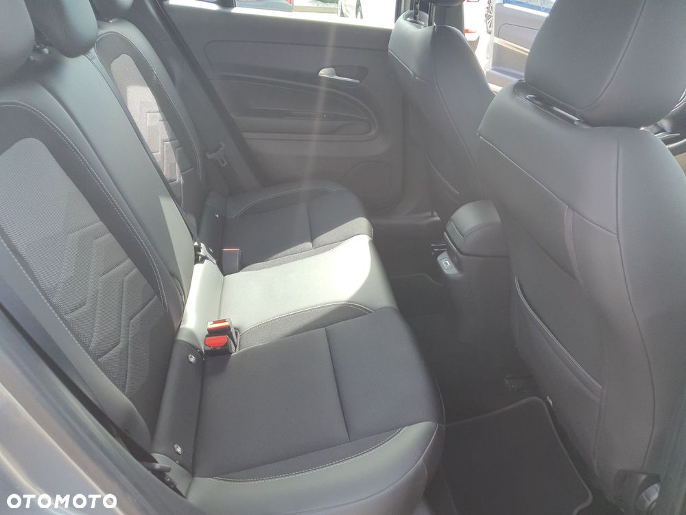 Jeep Avenger 1.2 GSE T3 Altitude FWD - 29