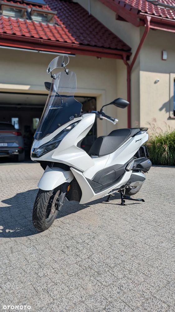 Honda PCX - 1