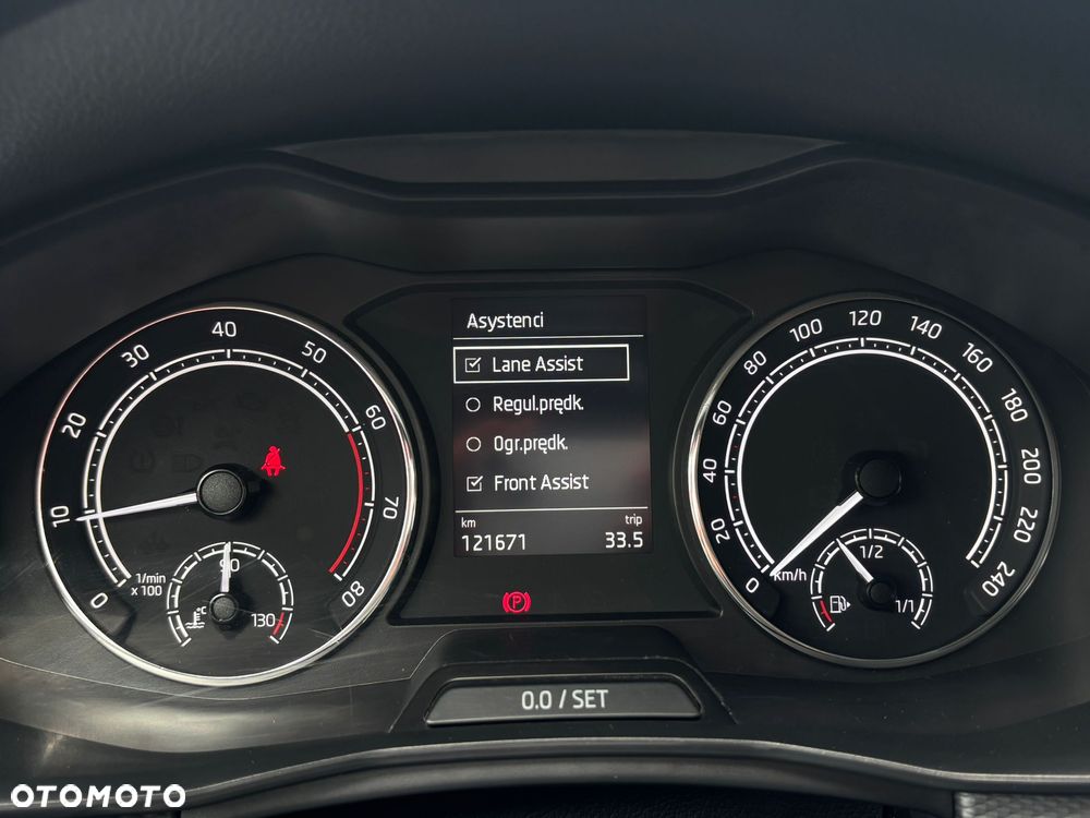 Skoda Scala 1.0 TSI Ambition - 27