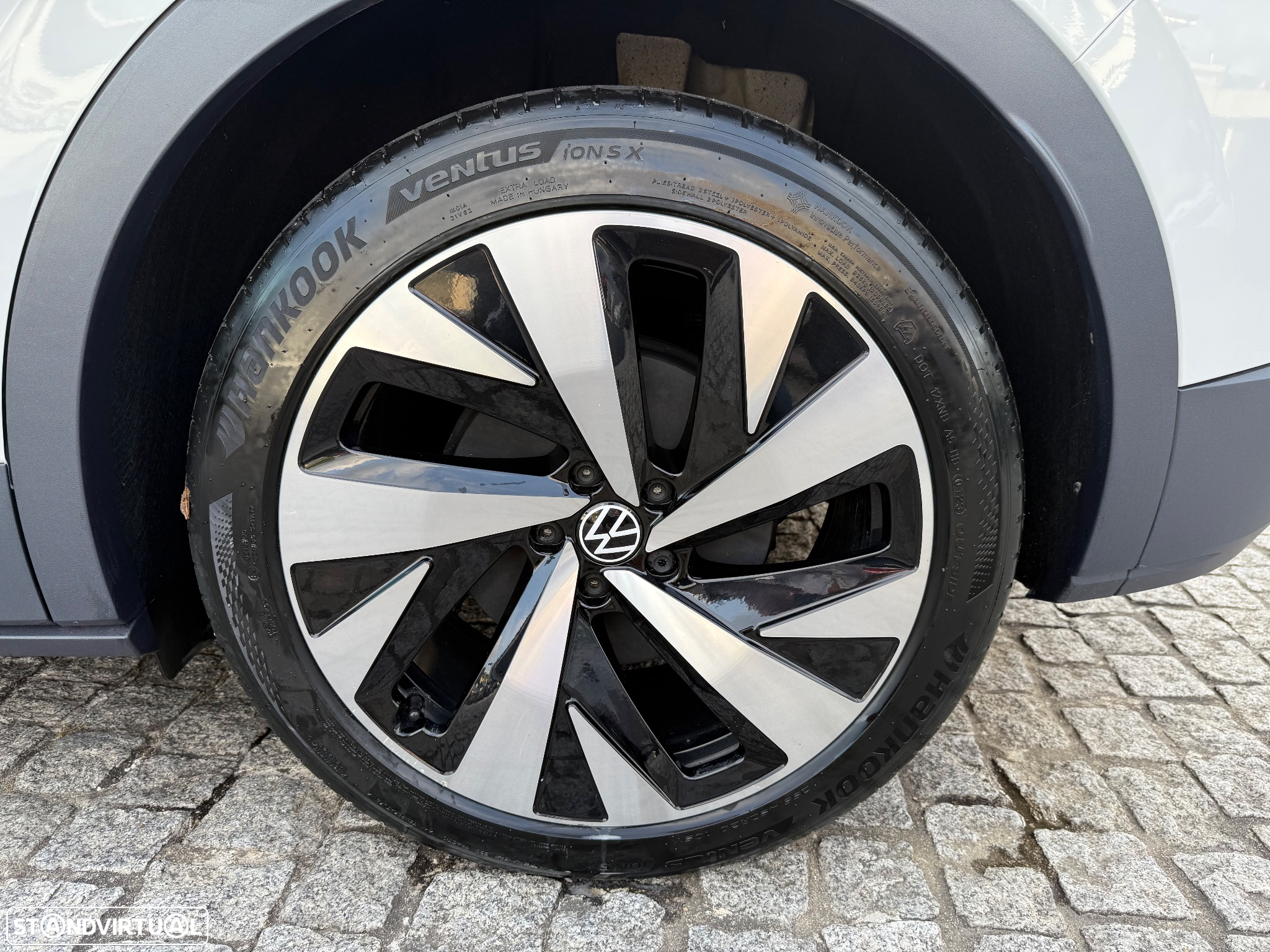 VW ID.4 77 kWh Pro Performance 1st - 17