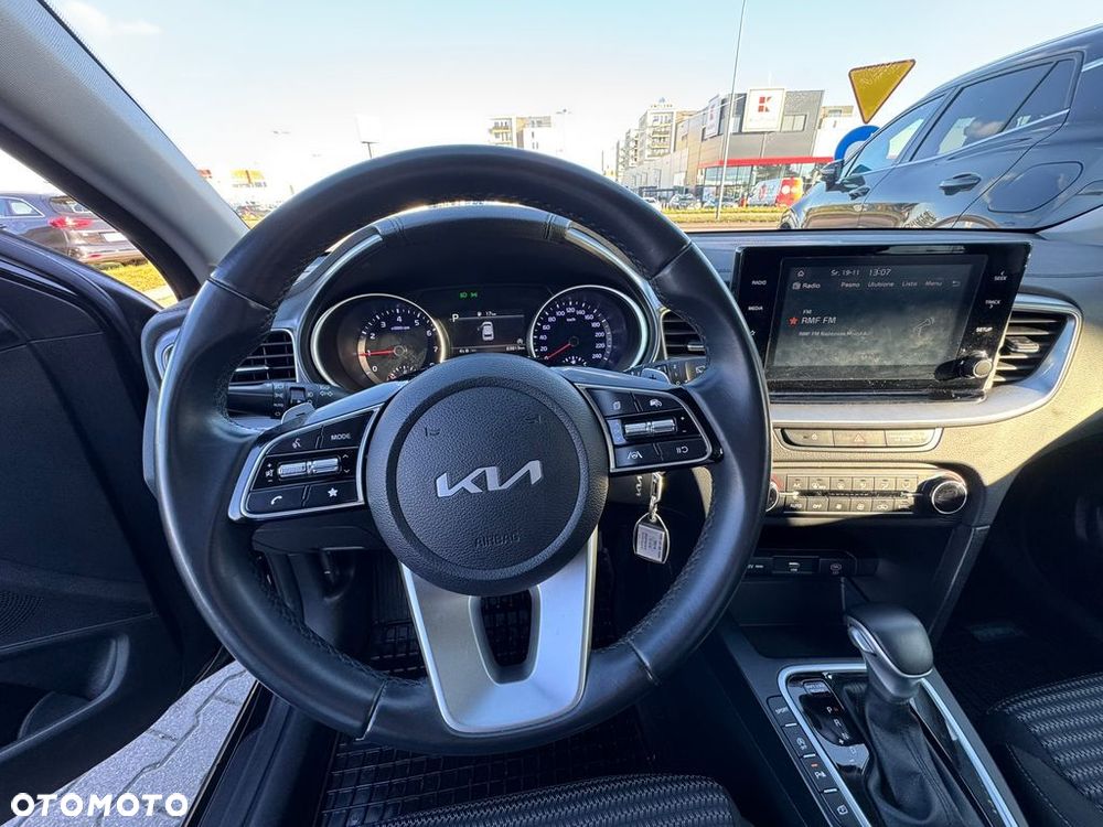 Kia Ceed 1.5 T-GDI M DCT - 17