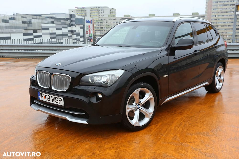 BMW X1 sDrive18d xLine - 1