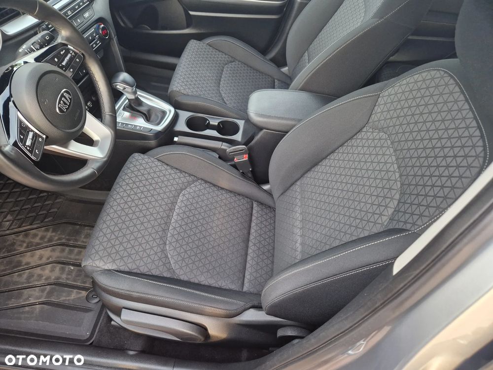 Kia Ceed 1.4 T-GDI L Business Line DCT - 17