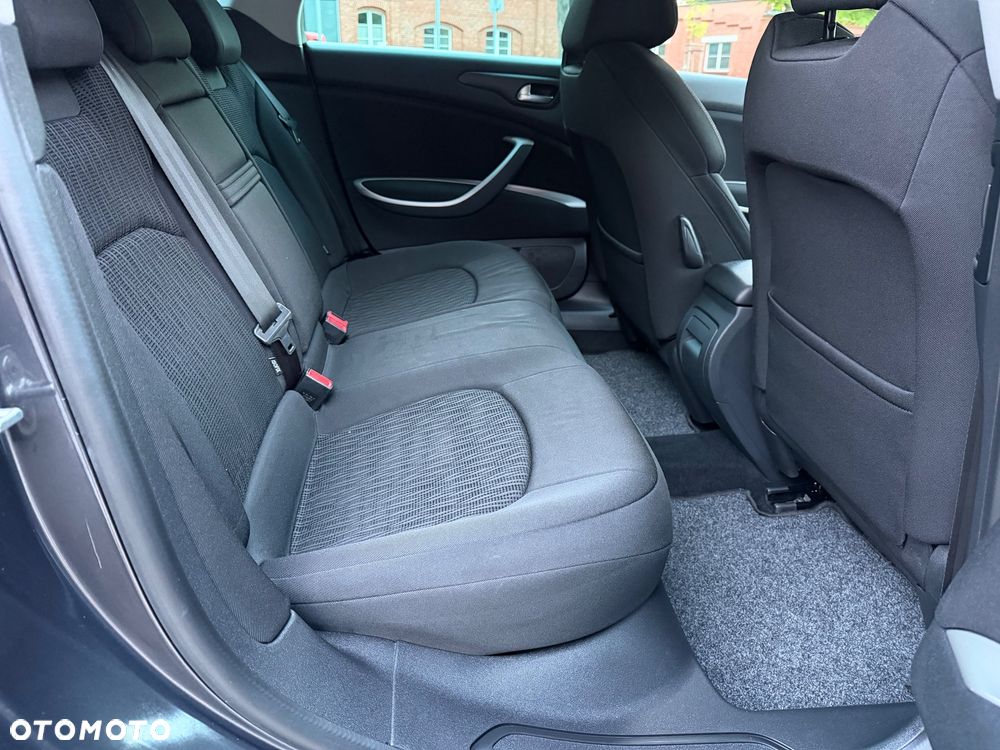 Citroën C5 HDi 140 FAP Exclusive - 26