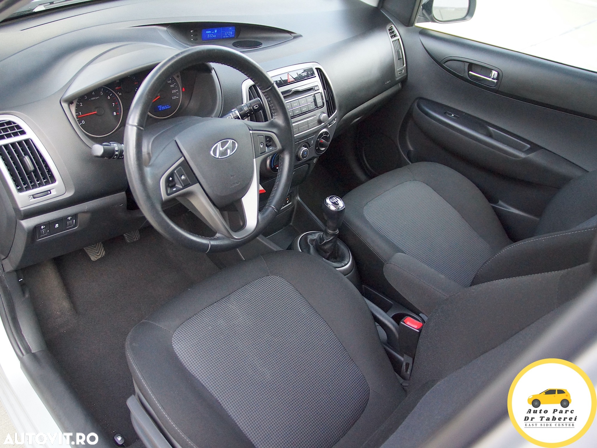Hyundai i20 1.4 Comfort - 17