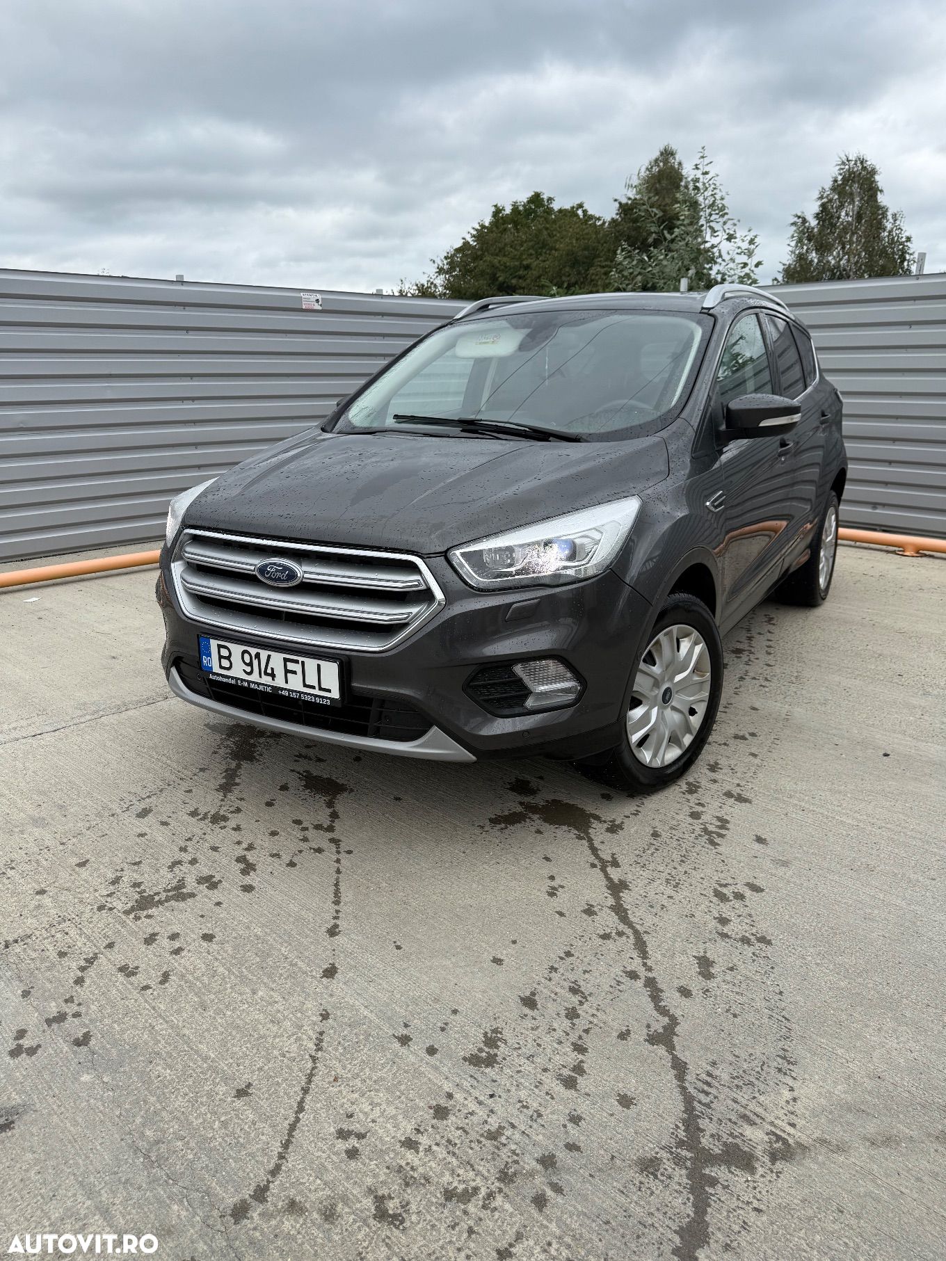 Ford Kuga 1.5 EcoBoost 4x4 Aut. Titanium - 1