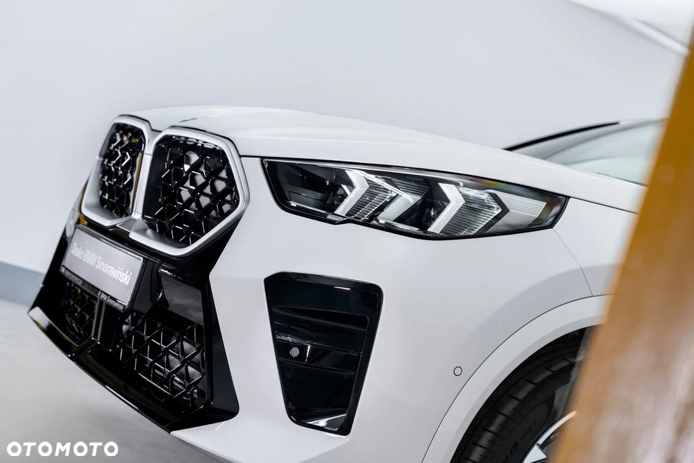 BMW X2 - 10