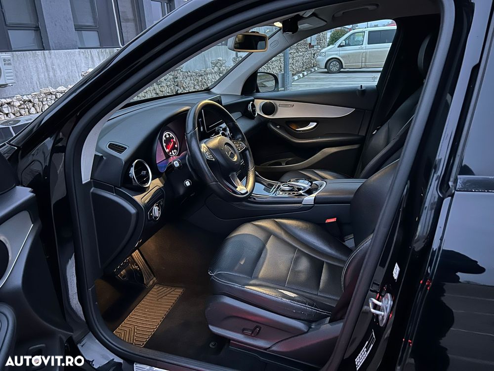 Mercedes-Benz GLC 220 d 4MATIC - 17