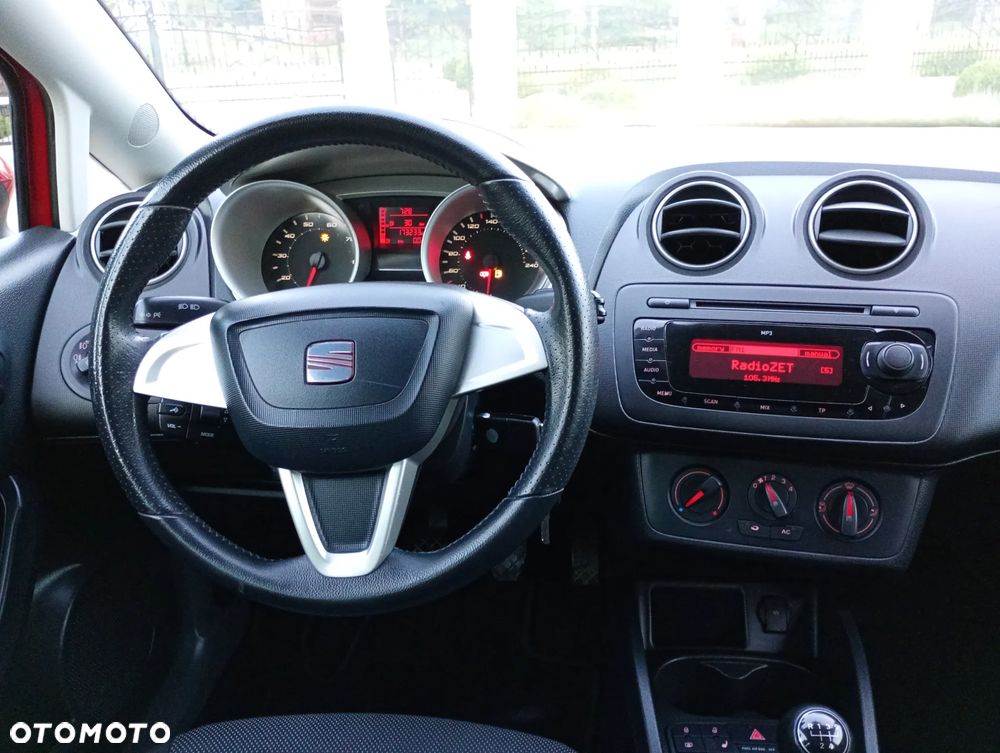 Seat Ibiza 1.6 16V Stylance - 29