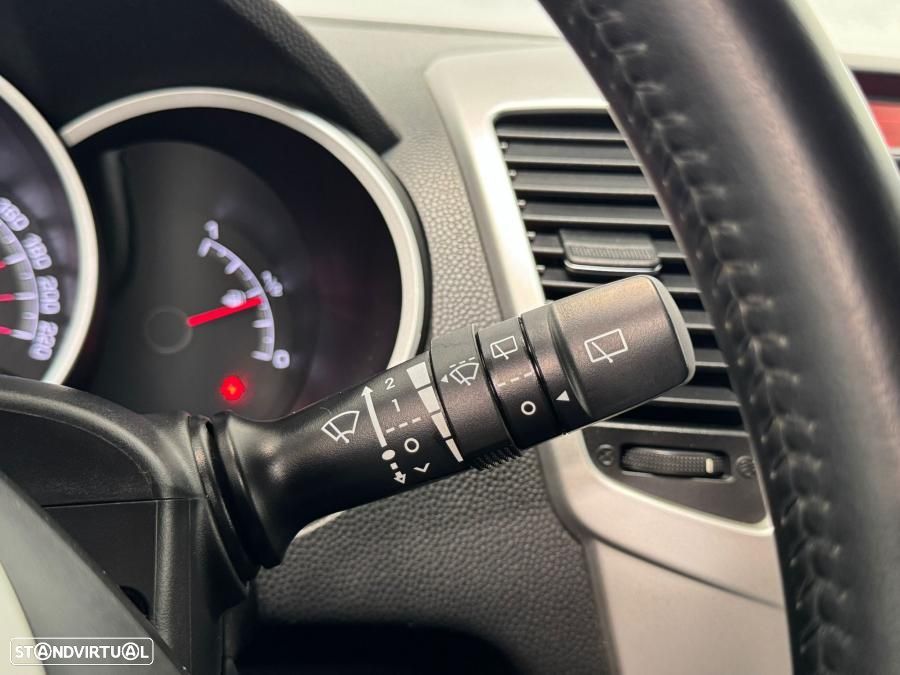 Kia Venga 1.4 CRDi ISG More - 17