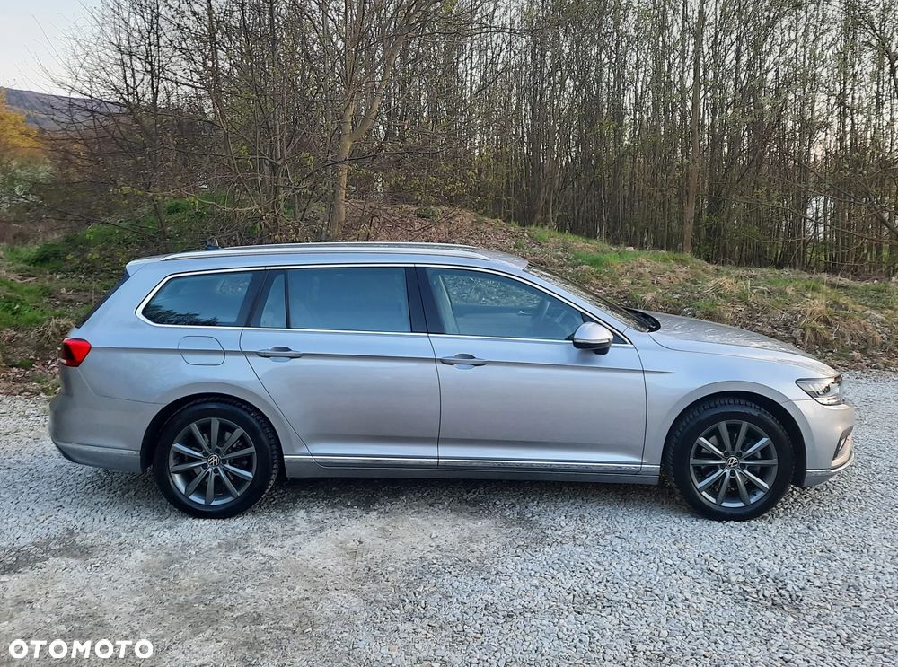 Volkswagen Passat 2.0 TDI Elegance DSG - 11
